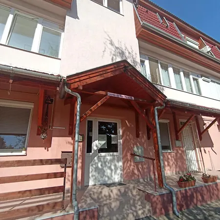 Fo-rest Apartment Nyiregyhaza