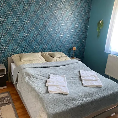 Apartment Fo-rest *